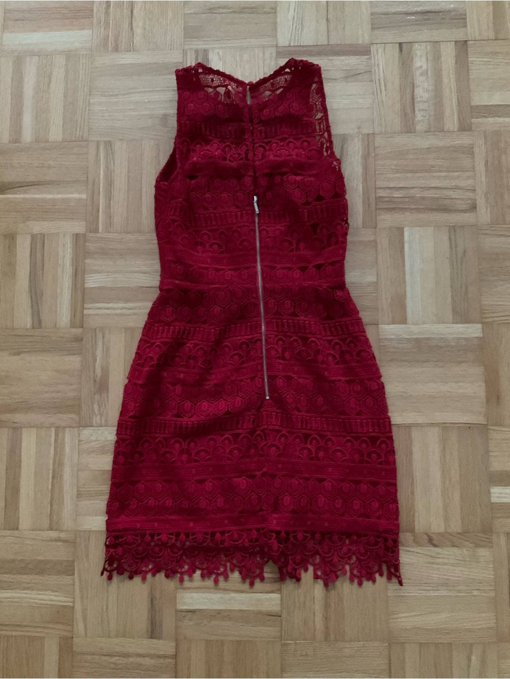 Ever New Red Lace V-Neck Mini Dress - Size 0 (XS) - Picture 4 of 12